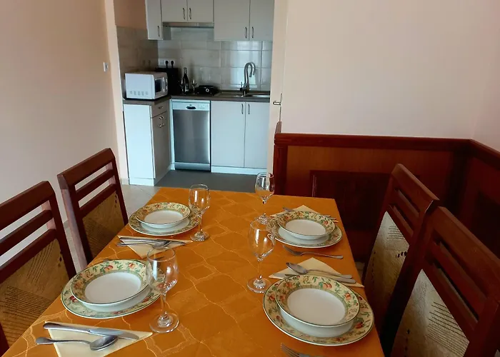 Napsugár Vendégház-apartman 3*